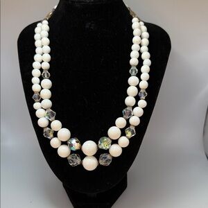 Elegant White and Crystal Beaded Necklace
